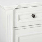 Weißes Sideboard mit Schubladen und verstellbaren Einlegeböden