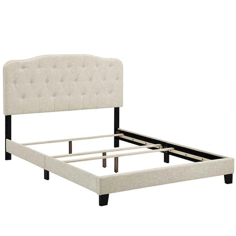 Cama de tela beige tamaño King con cabecero capitoné con botones