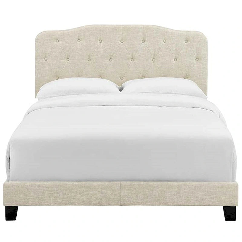 Cama de tela beige tamaño King con cabecero capitoné con botones