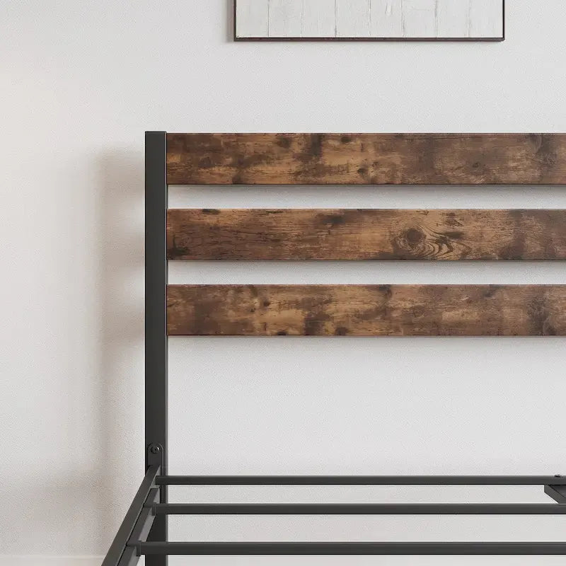 Estructura de cama tipo plataforma con cabecero de MDF y listones metálicos