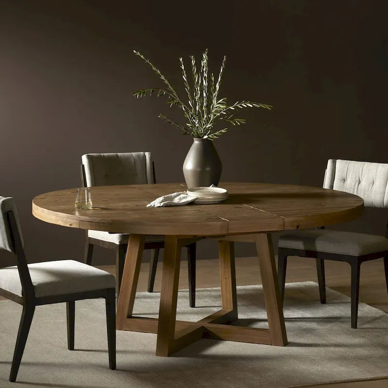 Mesa de comedor con acabado de madera texturizada