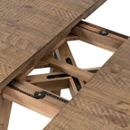 Mesa de comedor con acabado de madera texturizada