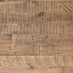 Mesa de comedor con acabado de madera texturizada